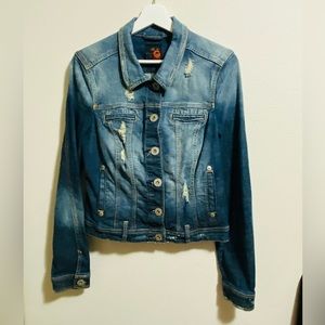 Guess by G denim trucker jean jacket.